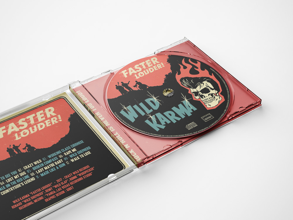 Boitier CD ouvert de l'album FASTER LOUDER du groupe WILD KARMA.