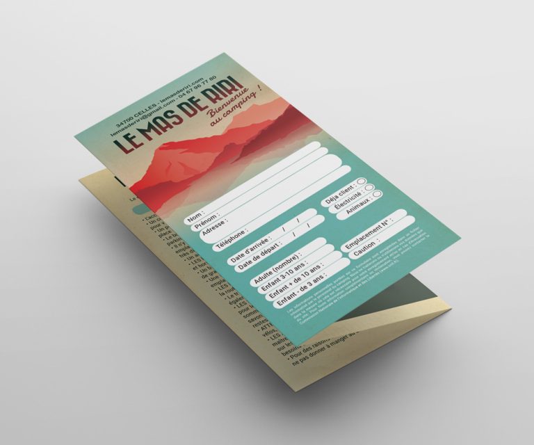 Flyer d'accueil plié du camping le Mas de Riri.